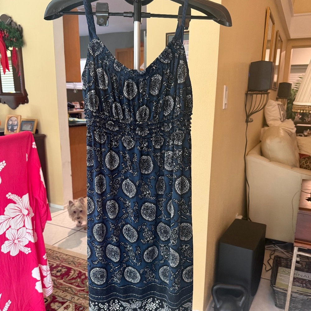 MAX STUDIO SUNDRESS SIZE SMALL